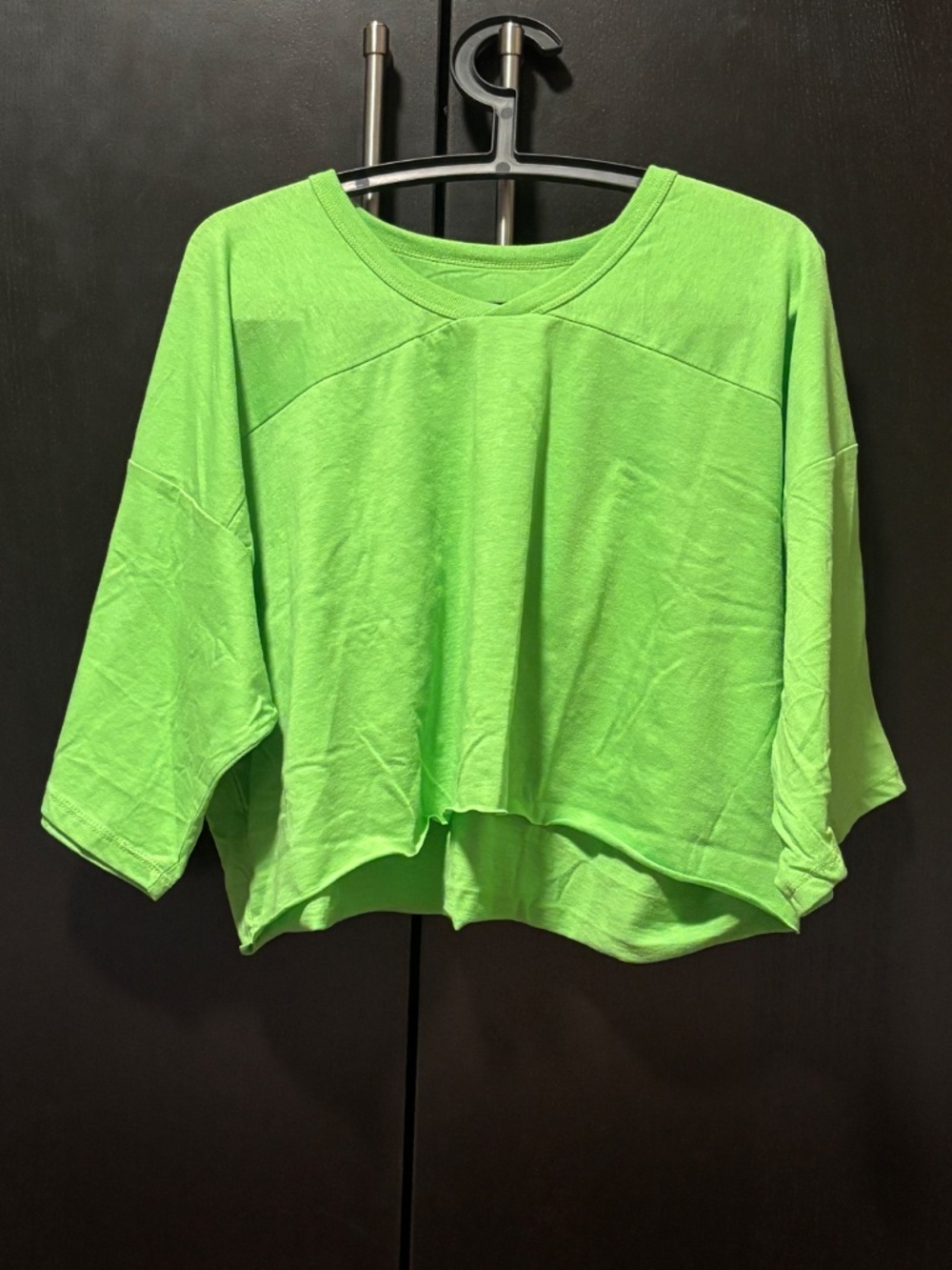 Urban Outfitters’ KO+O Cropped Scrimmage Tee - Green - Picture 2 of 5